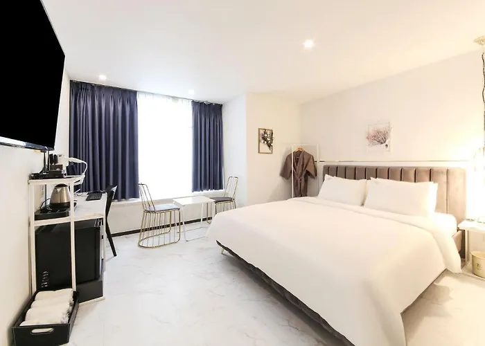 Hotel Brown-dot Songdo Busan