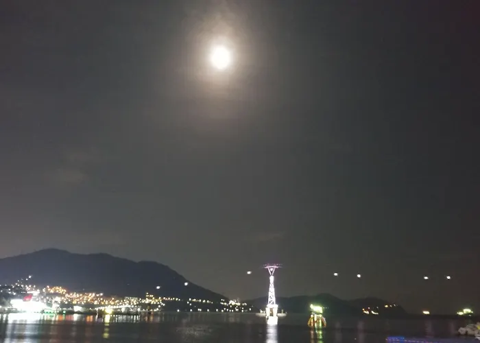 Brown-dot Songdo ホテル