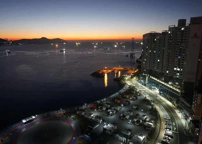 Brown-dot Songdo 2* Busan