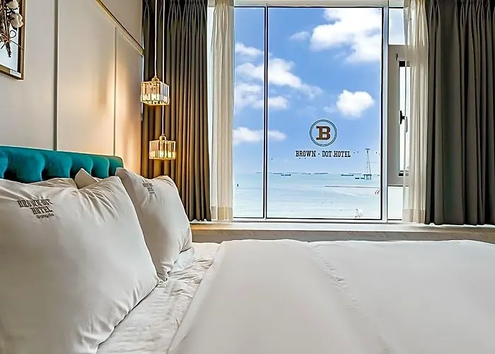 Brown-dot Songdo 2* Busan